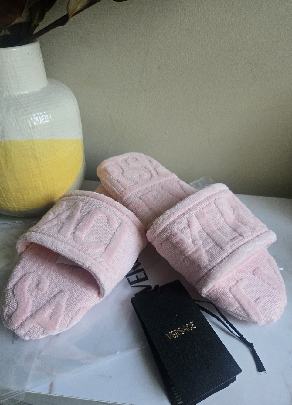NWT Versace Heart Baroque Pink Terry Slippers Size M 8-9.5 US